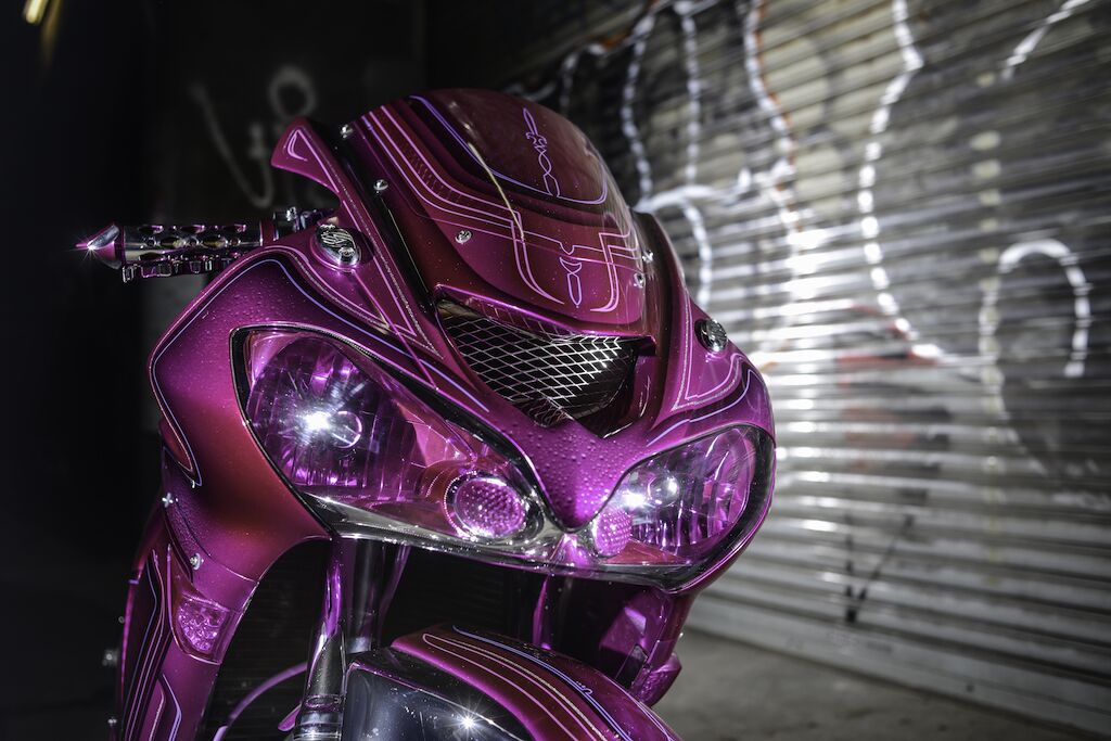 Kawasaki ZX-10R Custom Amatista Loca - SportBikes Inc Magazine