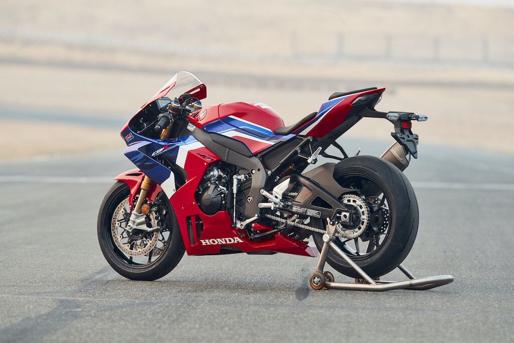 2021 honda cbr1000rr online