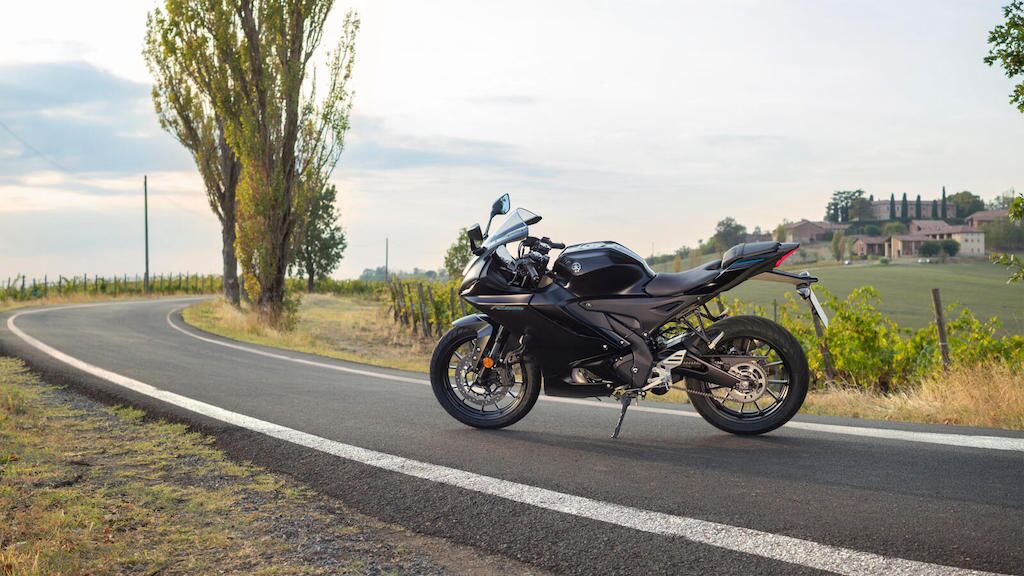 2023 Yamaha R125 First Look
